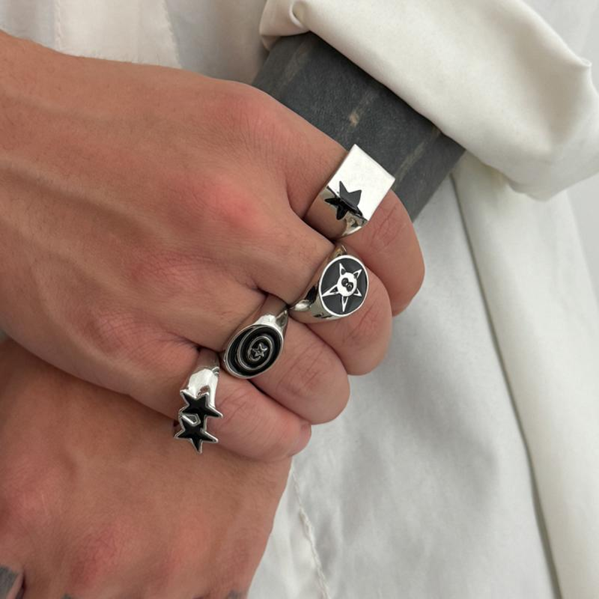 Rings drop